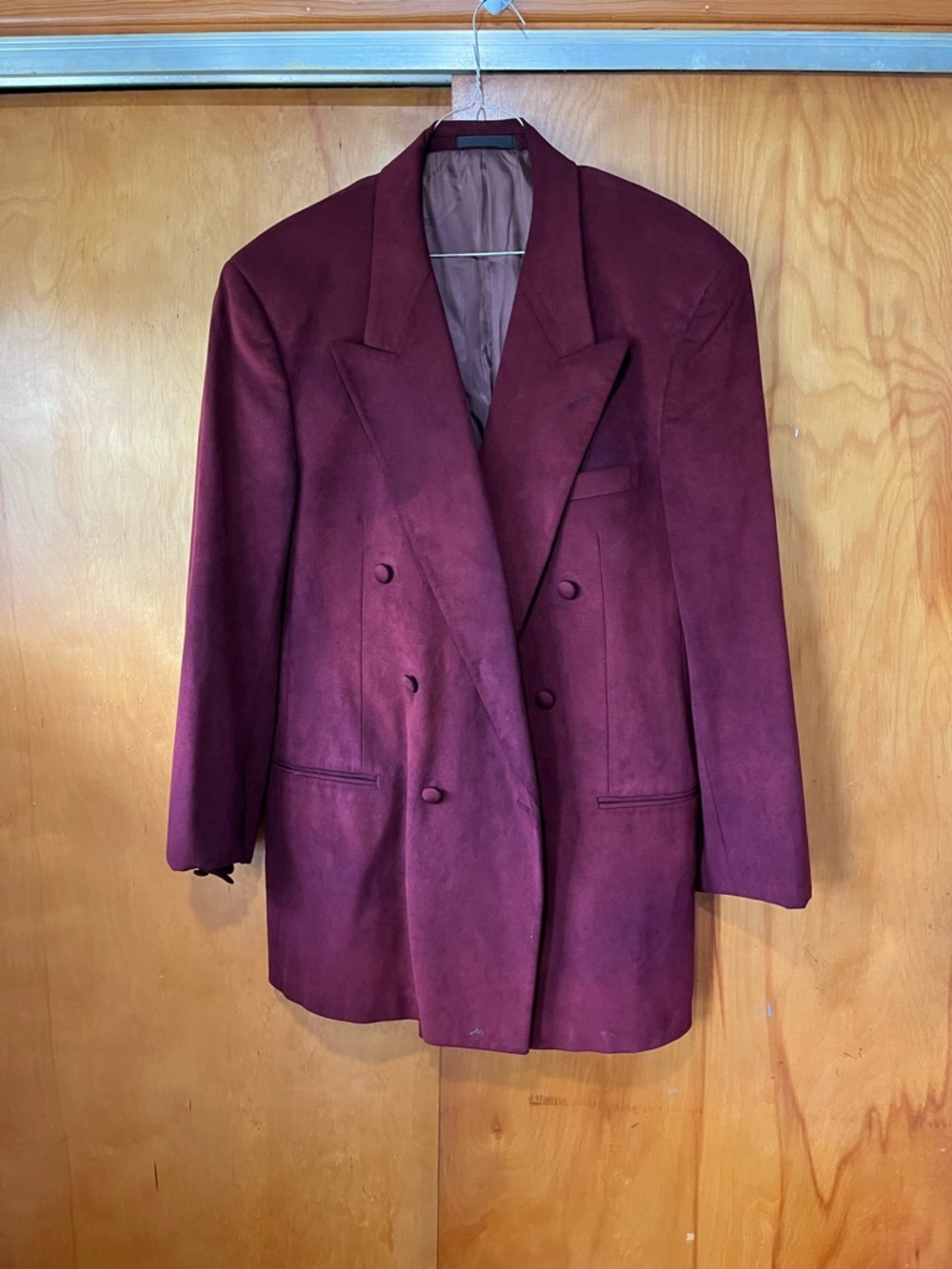 Terzo Uomo Ultra Suede Red/Burgandy Suit Jacket